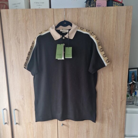 GUCCI POLO WITH INTERLOCKING G STRIPE